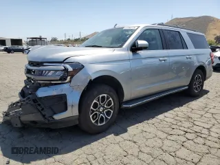 2023 Ford Expedition Max XLT z VIN 1FMJK1J83PEA51185, wystawiony jako Copart lot #57290175 z przebiegiem 38 155 mil mil oraz Nie do naprawy • Non repairable. Historia ofert i sprzedaży dostępna na DreamBid. Obrazek 1.