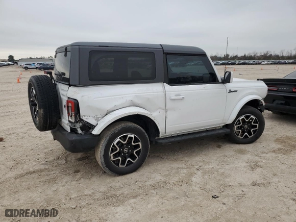 2022 Ford Bronco with VIN 1FMDE5AHXNLB15534, listed as a Copart auction lot 44449825 with 45,726 mi miles and Salvage Title. Bid and sale history available at carsss.com. Image 3.