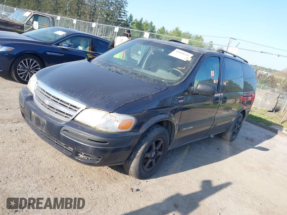 2004 Chevrolet Venture LS with VIN 1GNDX03E54D186404, listed as a IAAI auction lot 42090545 with 221,015 mi miles. Bid and sale history available at carsss.com. Image 2.
