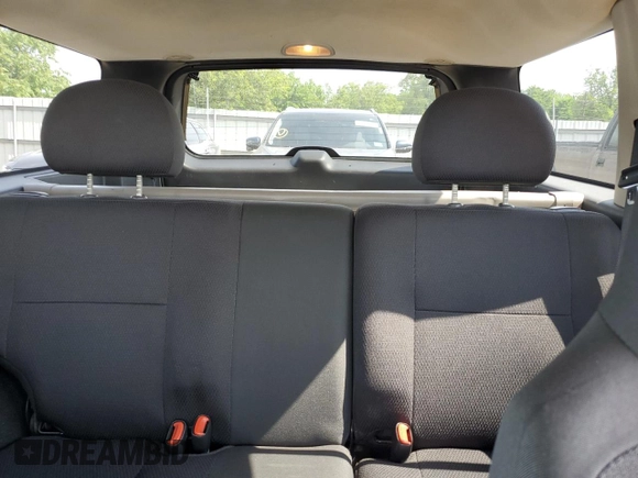 2004 Jeep Grand Cherokee Laredo with VIN 1J4GW48S44C282992, listed as a Copart auction lot 61523685 with 112,486 mi miles and Clean title. Bid and sale history available at DreamBid. Image 10.