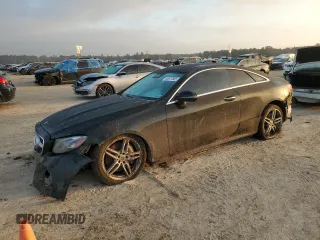2018 Mercedes-Benz E-Class E 400 with VIN WDD1J6FB6JF026006, listed as a Copart auction lot 43677805 with 67,482 mi miles and Salvage Title. Bid and sale history available at carsss.com. Image 1.