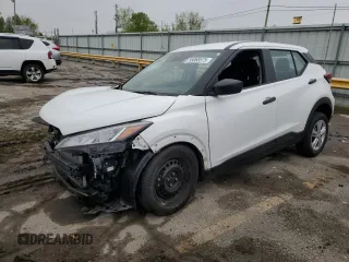 2023 Nissan Kicks S z VIN 3N1CP5BV2PL494540, wystawiony jako Copart lot #55068575 z przebiegiem 26 782 mil mil oraz Szkoda całkowita • Salvage title. Historia ofert i sprzedaży dostępna na DreamBid. Obrazek 1.