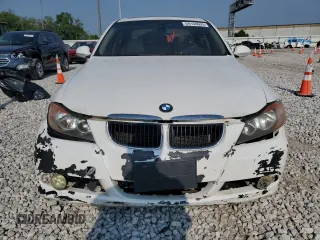 2007 BMW 3 Series 328i with VIN WBAVA33557KX74414, listed as a Copart auction lot 59158635 with 135,672 mi miles and Clean title. Bid and sale history available at DreamBid. Image 5.