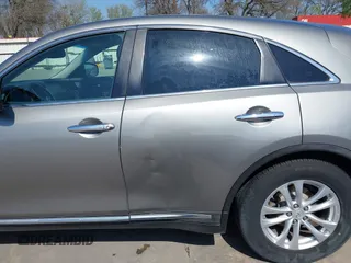 2011 Infiniti FX with VIN JN8AS1MW7BM731267, listed as a IAAI auction lot 41780959 with 236,675 mi miles and . Bid and sale history available at DreamBid. Image 20.