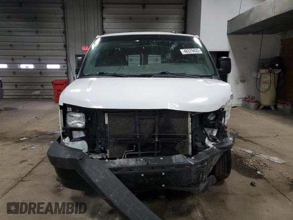 2017 Chevrolet Express Cargo z VIN 1GCWGAFF4H1324582, wystawiony jako Copart lot #46579425 z przebiegiem 137 361 mil mil oraz Czysty tytuł • Clean title. Historia ofert i sprzedaży dostępna na DreamBid. Obrazek 5.