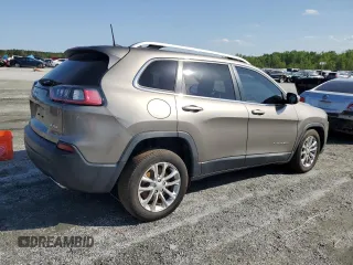 2019 Jeep Cherokee Latitude with VIN 1C4PJLCX8KD110683, listed as a Copart auction lot 51902075 with 115,791 mi miles and Salvage title. Bid and sale history available at DreamBid. Image 3.