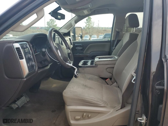 2018 Chevrolet Silverado 2500HD LT with VIN 1GC1KVEY1JF104649, listed as a Copart auction lot 49043405 with 278,477 mi miles and Clean Title. Bid and sale history available at carsss.com. Image 7.