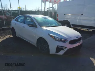 2020 Kia Forte GT-Line with VIN 3KPF34AD0LE152043, listed as a IAAI auction lot 41206092 with 41,502 mi miles. Bid and sale history available at carsss.com. Image 1.