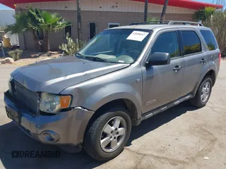 2008 Ford Escape XLT with VIN 1FMCU93168KB33268, listed as a IAAI auction lot 42098947 with 226,864 mi miles and . Bid and sale history available at DreamBid. Image 2.
