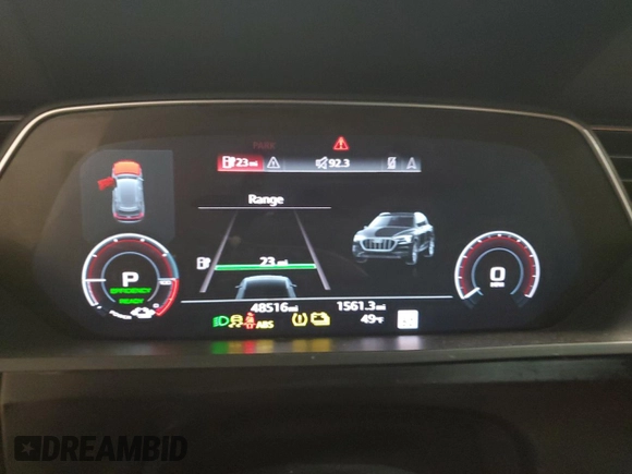 2022 Audi e-tron Premium Plus с VIN WA1LAAGE4NB006634, выставлен на аукционе Copart как лот 84389824 с пробегом 48 516 миль миль и Списание • Salvage title. История ставок и продаж доступна на DreamBid. Изображение 9.