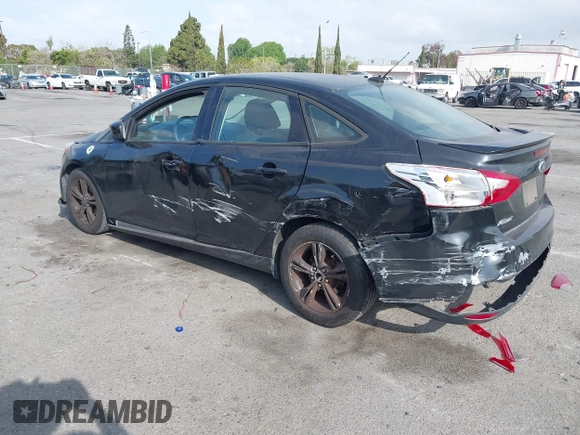 2012 Ford Focus SE with VIN 1FAHP3F27CL392394, listed as a IAAI auction lot 41909902 with 81,703 mi miles. Bid and sale history available at carsss.com. Image 6.
