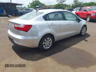 2016 Kia Rio LX with VIN KNADM4A33G6638575, listed as a IAAI auction lot 41828931 with 76,220 mi miles. Bid and sale history available at carsss.com. Image 4.
