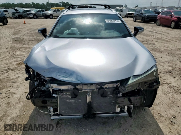 2024 Lexus UX 250h Premium с VIN JTHP6JBH6R2174287, выставлен на аукционе Copart как лот 61928175 с пробегом 15 625 миль миль и Списание • Salvage title. История ставок и продаж доступна на DreamBid. Изображение 5.