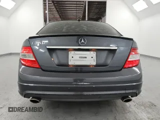 2009 Mercedes-Benz C 350 Sport с VIN WDDGF56X69R059504, выставлен на аукционе Copart как лот 62753415 с пробегом 180 759 миль миль и Чистый • Clean title. История ставок и продаж доступна на DreamBid. Изображение 6.
