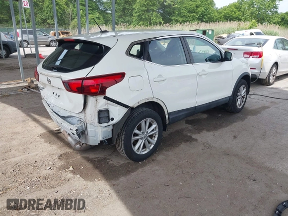 2017 Nissan Rogue SV with VIN JN1BJ1CP6HW020012, listed as a IAAI auction lot 42341308 with 87,600 mi miles and . Bid and sale history available at DreamBid. Image 4.