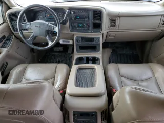2003 GMC Sierra 1500HD SLE z VIN 1GTGK13UX3F218073, wystawiony jako Copart lot #73334613 z przebiegiem 222 753 mil mil oraz Szkody całkowita. Historia ofert i sprzedaży dostępna na DreamBid. Obrazek 8.