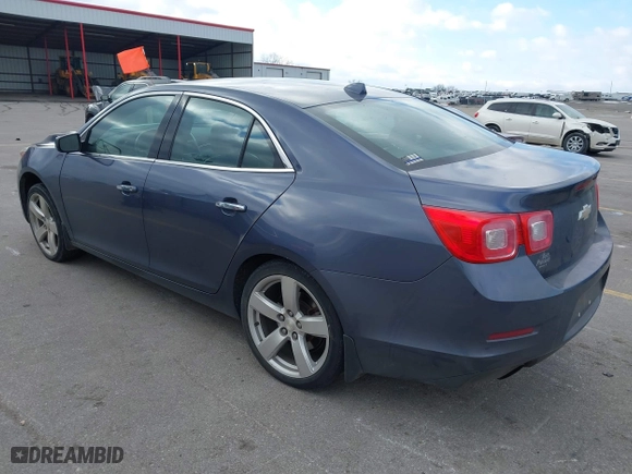 2013 Chevrolet Malibu LTZ with VIN 1G11J5SX2DF201371, listed as a IAAI auction lot 41013040 with 177,245 mi miles. Bid and sale history available at carsss.com. Image 3.
