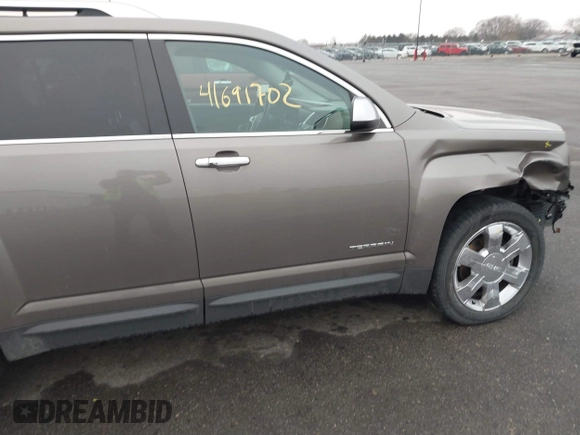 2011 GMC Terrain SLT-2 with VIN 2CTFLXE58B6218989, listed as a IAAI auction lot 41691702 with 155,318 mi miles. Bid and sale history available at carsss.com. Image 13.