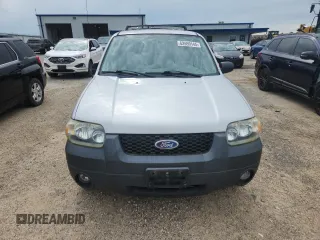 2005 Ford Escape XLT with VIN 1FMYU031X5KE02367, listed as a Copart auction lot 62699145 with 127,734 mi miles and Non repairable. Bid and sale history available at DreamBid. Image 5.