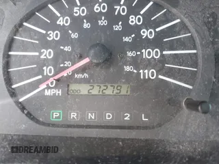 1998 Toyota Sienna CE z VIN 4T3GF19C2WU063623, wystawiony jako IAAI lot #42142554 z przebiegiem 272 791 mil mil oraz . Historia ofert i sprzedaży dostępna na DreamBid. Obrazek 15.