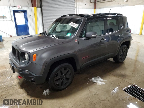 2018 Jeep Renegade Trailhawk with VIN ZACCJBCB4JPG97123, listed as a Copart auction lot 44909615 with 98,177 mi miles and Salvage Title. Bid and sale history available at carsss.com. Image 1.