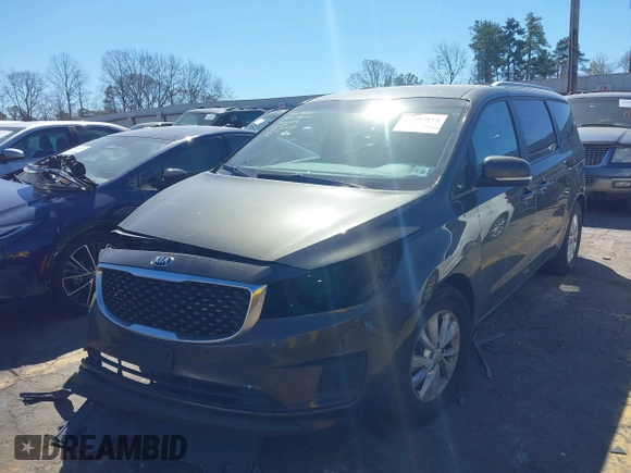 2017 Kia Sedona LX with VIN KNDMB5C14H6329340, listed as a IAAI auction lot 41803814 with 106,672 mi miles. Bid and sale history available at carsss.com. Image 18.