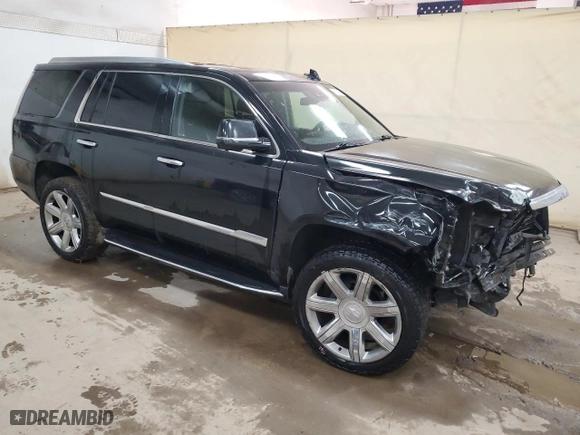 2017 Cadillac Escalade Luxury with VIN 1GYS4BKJ7HR196728, listed as a Copart auction lot 79030854 with 219,700 mi miles and Salvage Title. Bid and sale history available at carsss.com. Image 4.