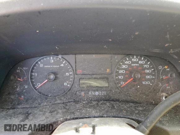 2005 Ford F-250 XL z VIN 1FTSW20535EC02484, wystawiony jako Copart lot #52464845 z przebiegiem Nie podano mil oraz Czysty tytuł • Clean title. Historia ofert i sprzedaży dostępna na DreamBid. Obrazek 9.