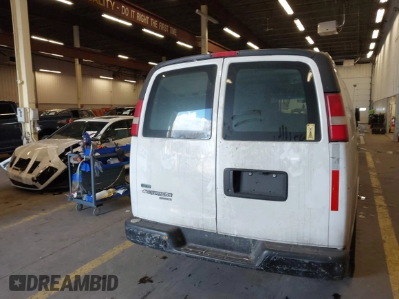 2011 Chevrolet Express Cargo Van with VIN 1GCWGGFAXB1122893, listed as a IAAI auction lot 41695753 with 232,658 mi miles. Bid and sale history available at carsss.com. Image 16.