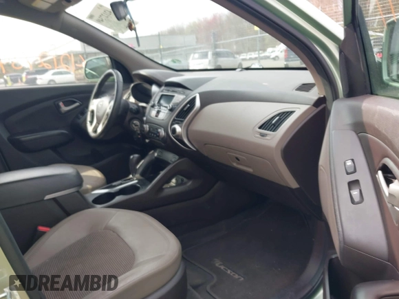 2013 Hyundai Tucson GLS with VIN KM8JU3AC7DU580229, listed as a IAAI auction lot 42127349 with 204,975 mi miles. Bid and sale history available at carsss.com. Image 5.