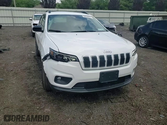 2022 Jeep Cherokee Latitude Lux with VIN 1C4PJMMX1ND530147, listed as a Copart auction lot 58652975 with 16,332 mi miles and Salvage title. Bid and sale history available at DreamBid. Image 13.