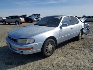 1994 Toyota Camry XLE with VIN JT2GK13EXR0004262, listed as a Copart auction lot 46285135 with 191,548 mi miles and Salvage Title. Bid and sale history available at carsss.com. Image 1.