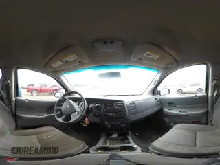 2005 Dodge Durango SXT с VIN 1D4HB38N55F575894, выставлен на аукционе IAAI как лот 42257542 с пробегом 260 069 миль миль и . История ставок и продаж доступна на DreamBid. Изображение 18.
