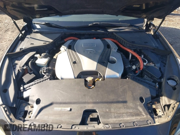 2014 Infiniti Q50 Premium with VIN JN1AV7AR7EM700161, listed as a IAAI auction lot 41973223 with 218,288 mi miles and . Bid and sale history available at carsss.com. Image 10.