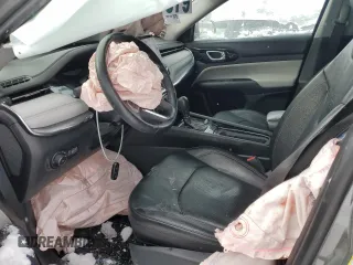 2022 Jeep Compass (RED) Edition с VIN 3C4NJDCB9NT132093, выставлен на аукционе Copart как лот 44517315 с пробегом Не указан миль и На запчасти • Non repairable. История ставок и продаж доступна на DreamBid. Изображение 7.