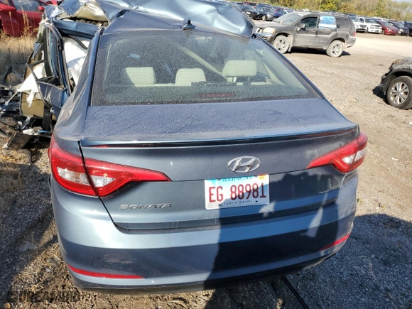 2016 Hyundai Sonata 2.4L SE with VIN 5NPE24AF7GH389582, listed as a Copart auction lot 76574274 with 0 mi miles and Non Repairable. Bid and sale history available at carsss.com. Image 6.