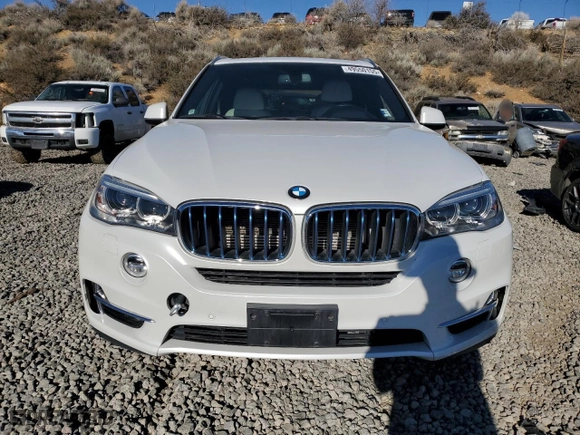 2017 BMW X5 xDrive40e iPerformance with VIN 5UXKT0C39H0V97181, listed as a Copart auction lot 49550155 with 95,135 mi miles and Clean Title. Bid and sale history available at carsss.com. Image 5.