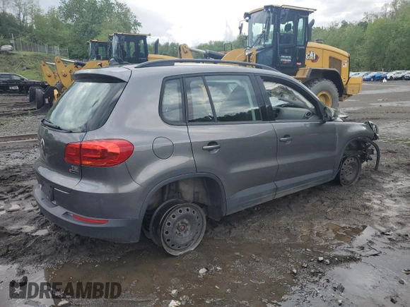 2018 Volkswagen Tiguan with VIN WVGBV7AX9JK003947, listed as a Copart auction lot 54556975 with Not Provided miles and Salvage Title. Bid and sale history available at DreamBid. Image 3.