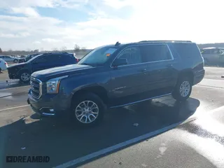 2019 GMC Yukon XL SLT with VIN 1GKS2GKC9KR369946, listed as a IAAI auction lot 40781051 with NaN miles. Bid and sale history available at carsss.com. Image 17.