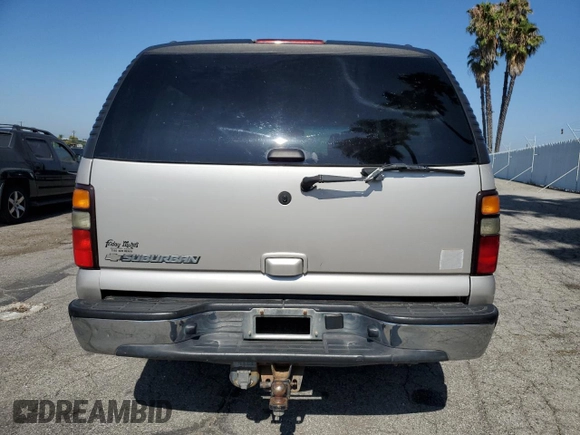 2006 Chevrolet Suburban LS with VIN 3GNFK16Z76G114055, listed as a Copart auction lot 64086265 with 147,602 mi miles and Clean title. Bid and sale history available at DreamBid. Image 6.