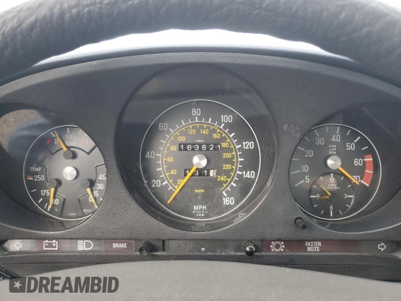 1979 Mercedes-Benz SL with VIN 10704412051276, listed as a Copart auction lot 58228725 with 163,621 mi miles and Clean title. Bid and sale history available at DreamBid. Image 9.