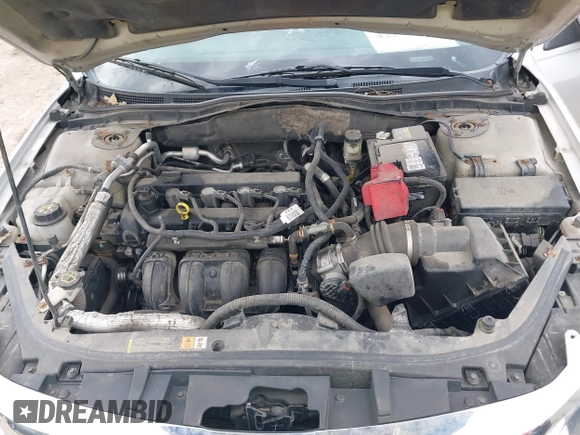 2010 Ford Fusion SE with VIN 3FAHP0HA5AR405869, listed as a IAAI auction lot 42135556 with 189,712 mi miles and . Bid and sale history available at carsss.com. Image 10.