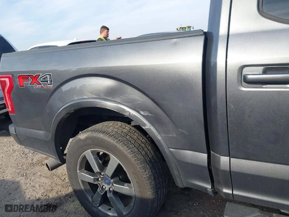 2017 Ford F-150 XL with VIN 1FTEW1EG8HFC16851, listed as a IAAI auction lot 41838958 with 186,709 mi miles. Bid and sale history available at carsss.com. Image 6.