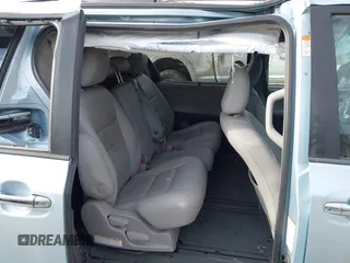 2017 Toyota Sienna XLE Auto Access Seat with VIN 5TDYZ3DC9HS815837, listed as a IAAI auction lot 41625844 with 102,956 mi miles and . Bid and sale history available at DreamBid. Image 8.
