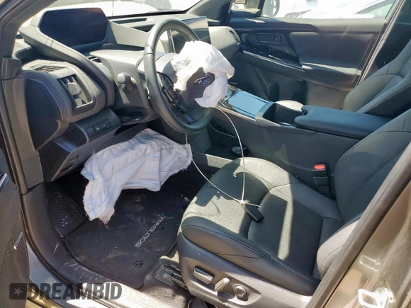 2023 Subaru Solterra Limited с VIN JTMABABA2PA020197, выставлен на аукционе Copart как лот 45420035 с пробегом 16 106 миль миль и Списание • Salvage title. История ставок и продаж доступна на DreamBid. Изображение 7.