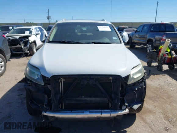 2014 Audi Q7 3.0T Premium Plus with VIN WA1LGAFEXED000843, listed as a IAAI auction lot 41728585 with 169,033 mi miles. Bid and sale history available at carsss.com. Image 13.