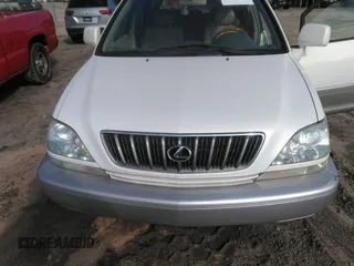 2001 Lexus RX 300 with VIN JTJHF10U110188231, listed as a IAAI auction lot 42135609 with 236,462 mi miles. Bid and sale history available at carsss.com. Image 6.