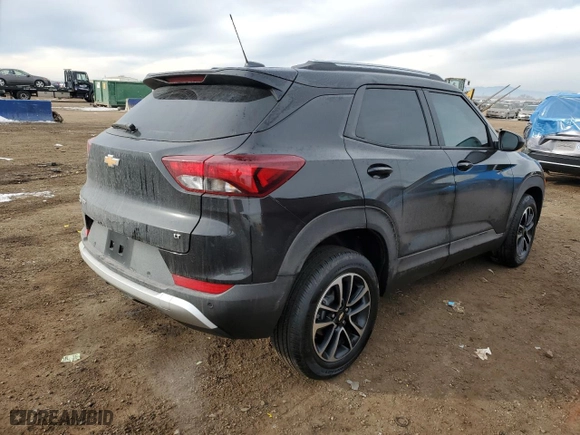 2024 Chevrolet TrailBlazer LT with VIN KL79MRSL7RB145980, listed as a Copart auction lot 45310985 with 10,962 mi miles and Salvage Title. Bid and sale history available at carsss.com. Image 3.