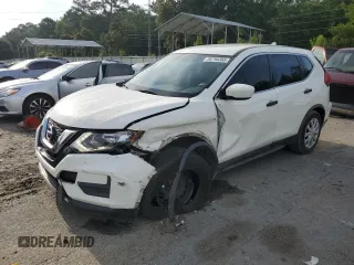 2017 Nissan Rogue SV z VIN JN8AT2MT8HW138801, wystawiony jako Copart lot #58796365 z przebiegiem 152 898 mil mil oraz Szkoda całkowita • Salvage title. Historia ofert i sprzedaży dostępna na DreamBid. Obrazek 1.