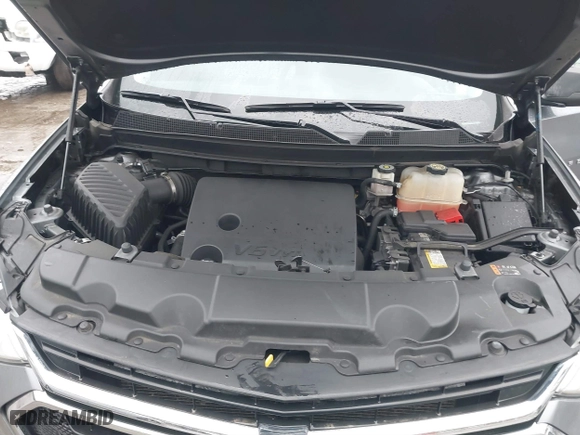 2021 Chevrolet Traverse LS with VIN 1GNERFKW6MJ145325, listed as a IAAI auction lot 41465202 with 102,406 mi miles. Bid and sale history available at carsss.com. Image 10.